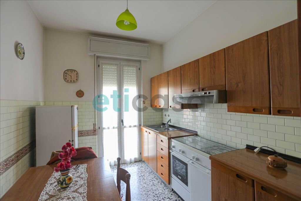 ETI_8020.jpg