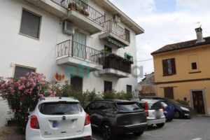 Trilocale ristrutturato con box a Somaglia - foto 24