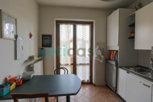 Appartamento in villa con giardino a Agazzano - foto 9