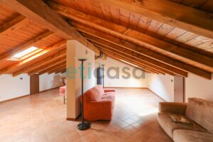 Appartamento in villa con giardino a Agazzano - foto 2