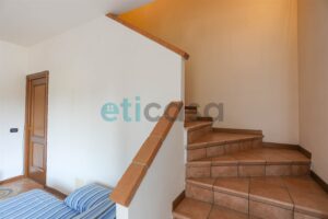 Appartamento in villa con giardino a Agazzano - foto 30