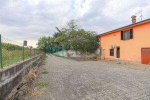 Villa indipendente con giardino a Case Nuove - foto 28