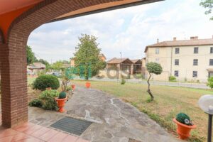 Villa indipendente con giardino a Case Nuove - foto 35