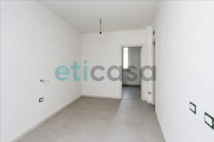 Trilocale ristrutturato in centro città - foto 13