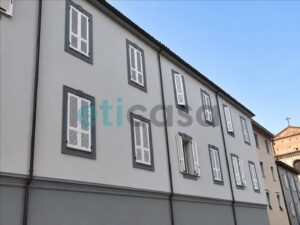 Bilocale ristrutturato in centro città