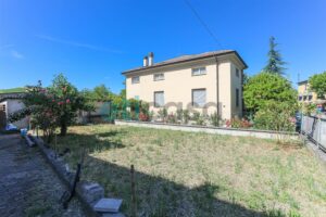 Casa indipendente a Pianello Val Tidone - foto 4